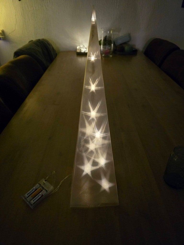 O'malley Cone 45cm 16 LED Warm Wit Kerstdecoratie, Led-lamp, Zo goed als nieuw, Warm wit, E27 (groot)