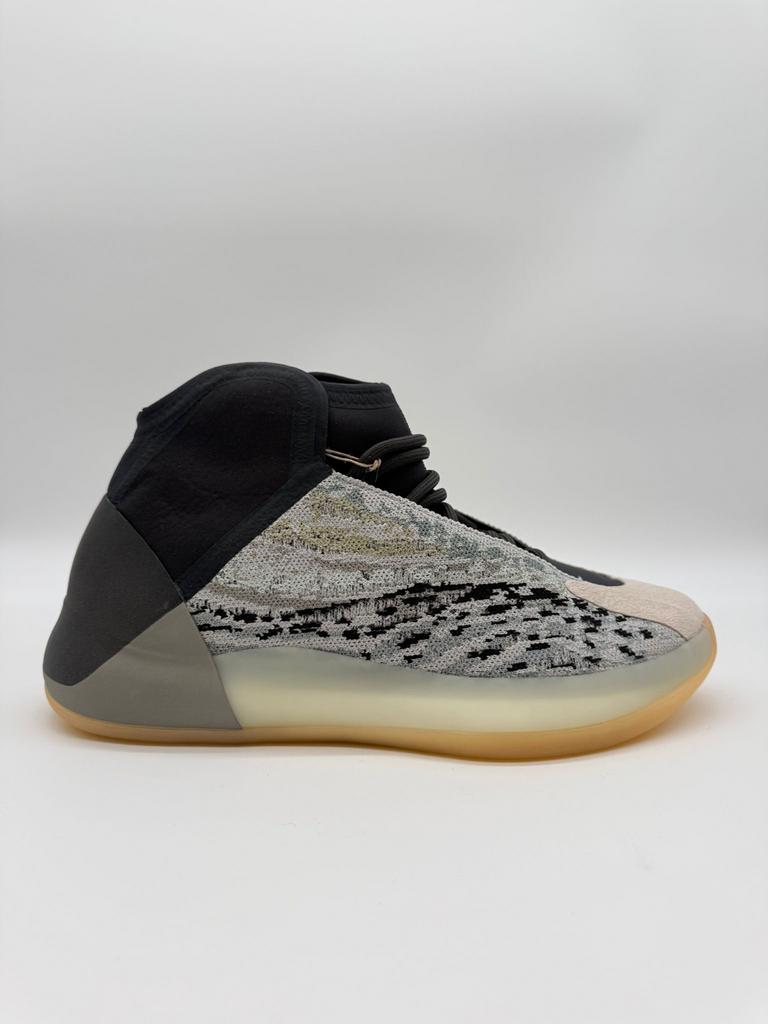 Yeezy QNTM Teal Blue - Maat 44 - Nieuw (DS), Blauw, ., Nieuw, Ophalen of Verzenden