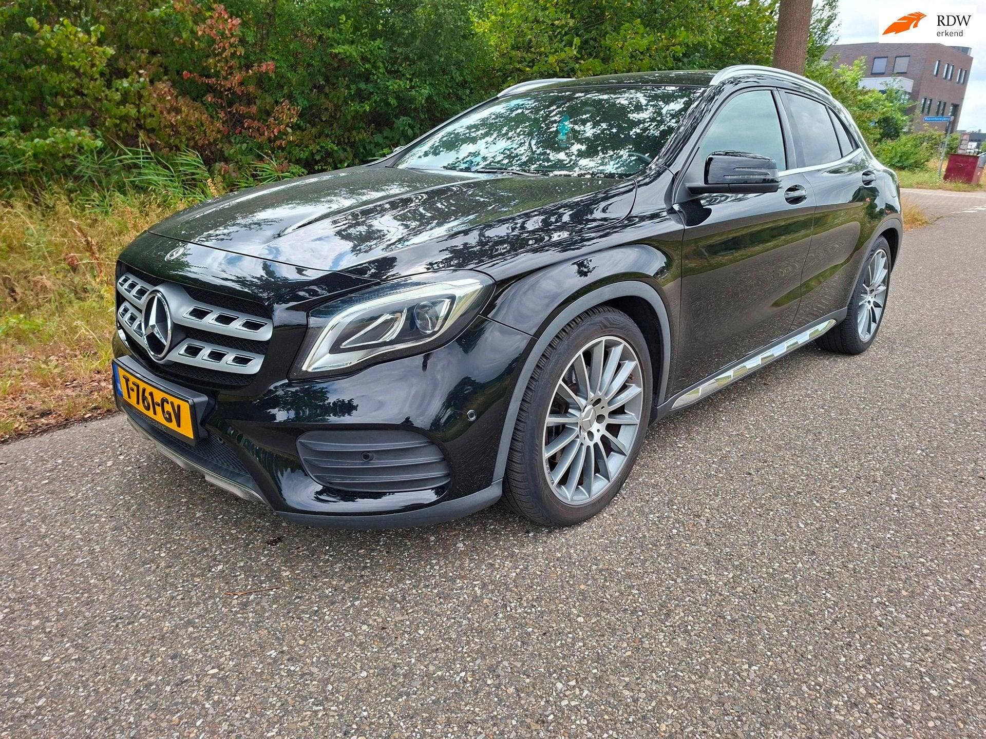 Mercedes-Benz GLA AMG Line 250 4Matic Premium Plus Panodak, Euro 6, 4 cilinders, 14 km/l, 211 pk