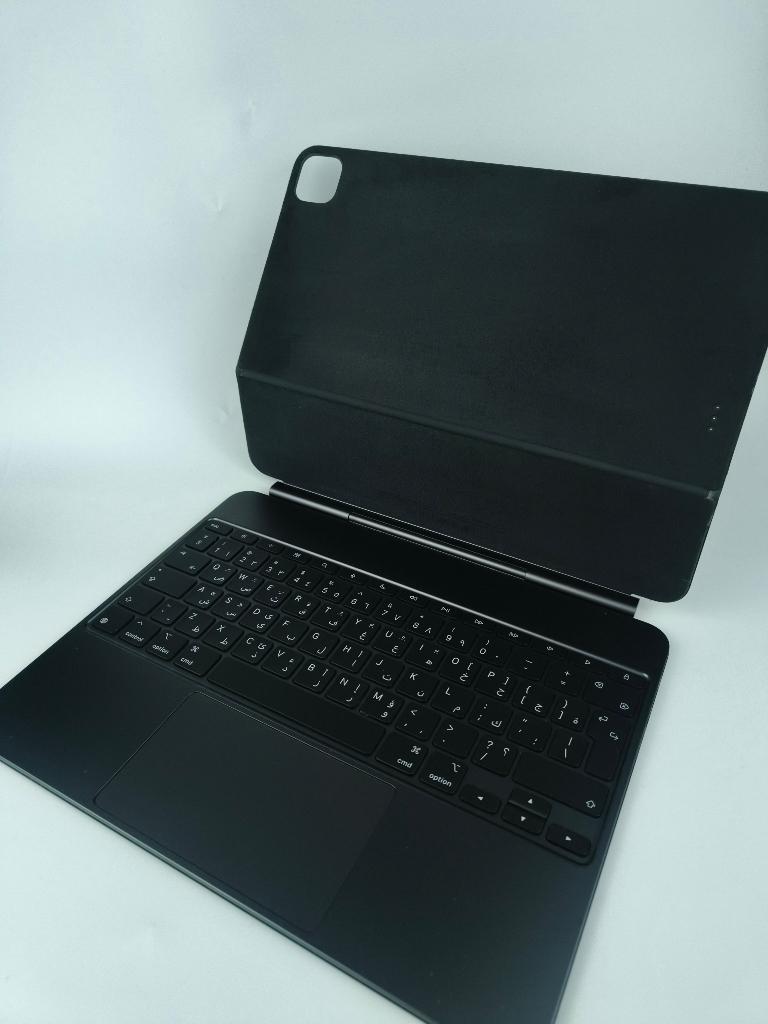 Apple Magic Keyboard iPad Pro 13 (M4) (K134), ., Ophalen of Verzenden, Zo goed als nieuw, .