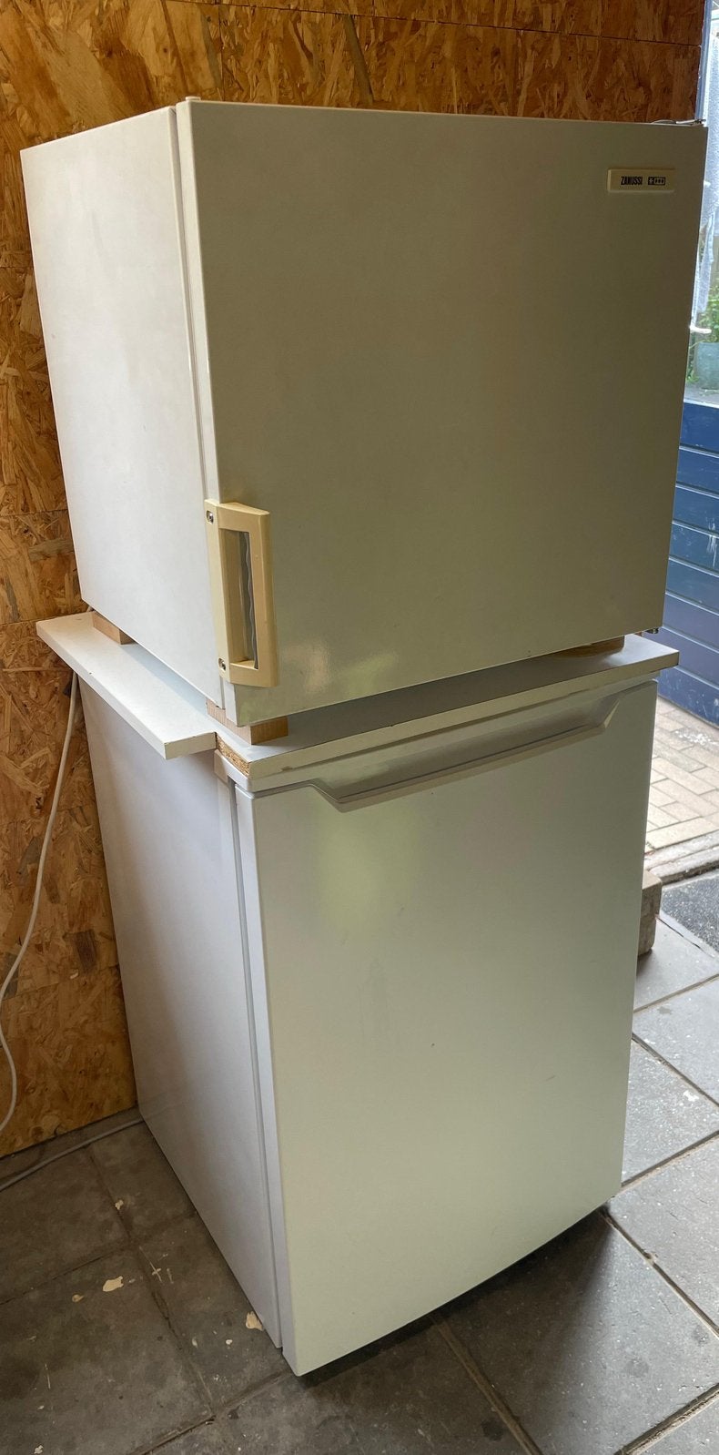 Zanussi vriezer 50L + QUIGG vriezer 82L, Gebruikt, Minder dan 85 cm, Minder dan 60 cm, Vrijstaand