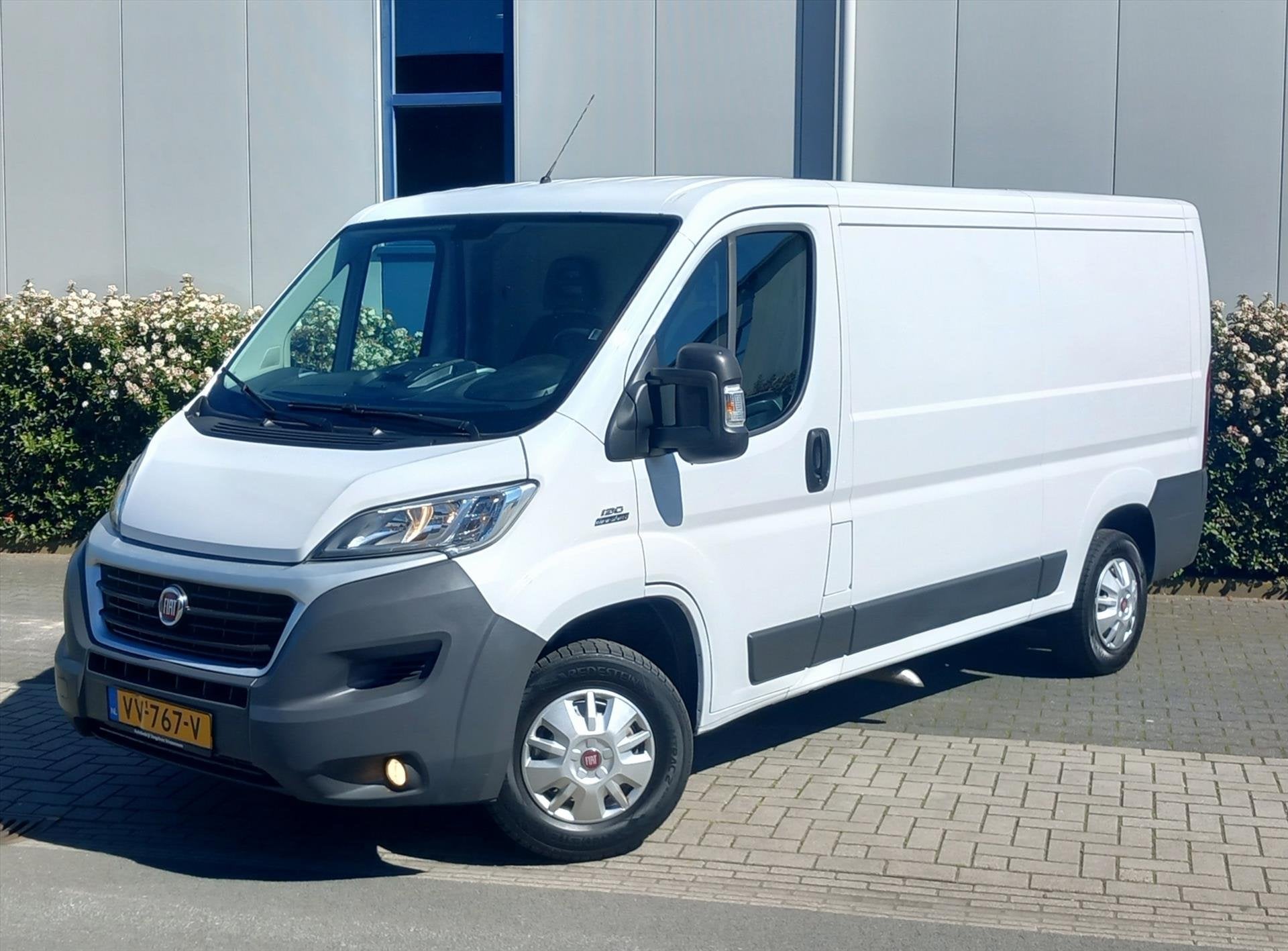 FIAT Ducato 3.0 2.3 MJ 130pk L2H1 Airco/Navigatie/Trekhaak, Voorwielaandrijving, Euro 5, Stof, Gebruikt