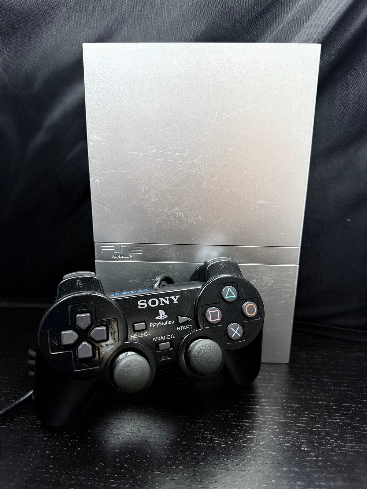 Sony PlayStation 2 Slim SCPH-75004 zilver + controller + MC, Gebruikt, G, D, A
