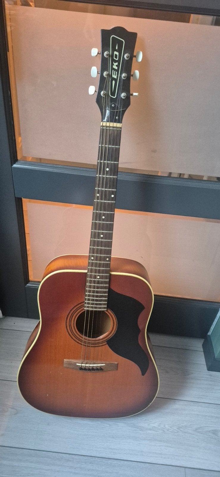 Eko Ranger 6 Akoestische Gitaar (Gerepareerd / Karak, Ophalen of Verzenden, Gebruikt, Western- of Steelstringgitaar