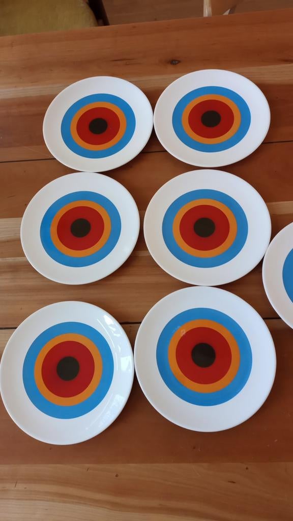 IKEA Bullseye bordje speciaal ontwerp, Antiek en Kunst, Ophalen of Verzenden