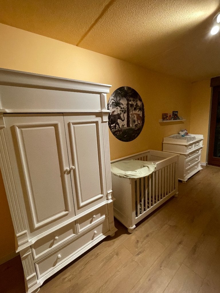 Robuuste Babykamer Hout/Wit (compleet), Ophalen, Gebruikt, Jongetje of Meisje
