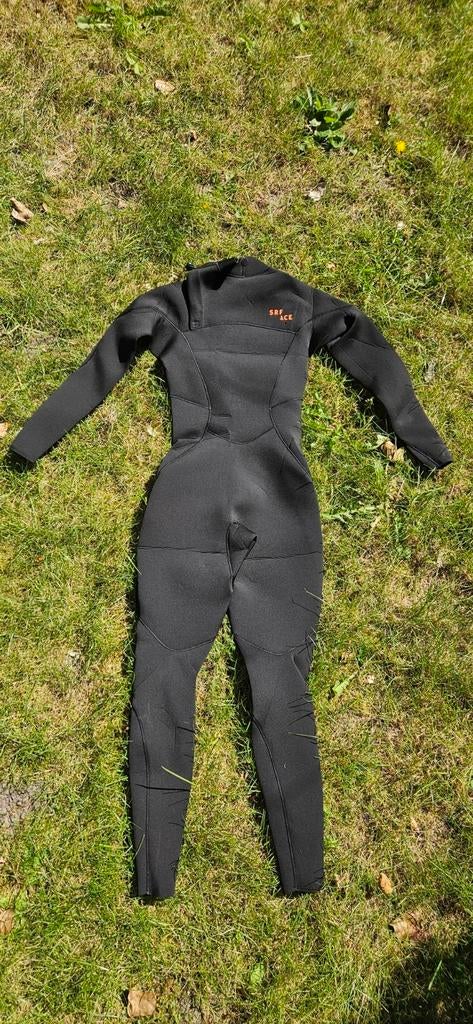 Nieuw ongebruikt surfpak / wetsuit Srface, Watersport en Boten, Watersportkleding, Ophalen of Verzenden, Nieuw, Dame, Wetsuit