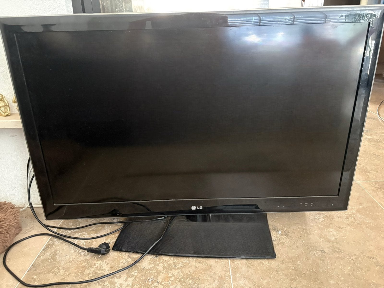 LG LED TV - Full HD, 107 cm (42 inch), Ophalen, 50 Hz, 100 cm of meer, LG