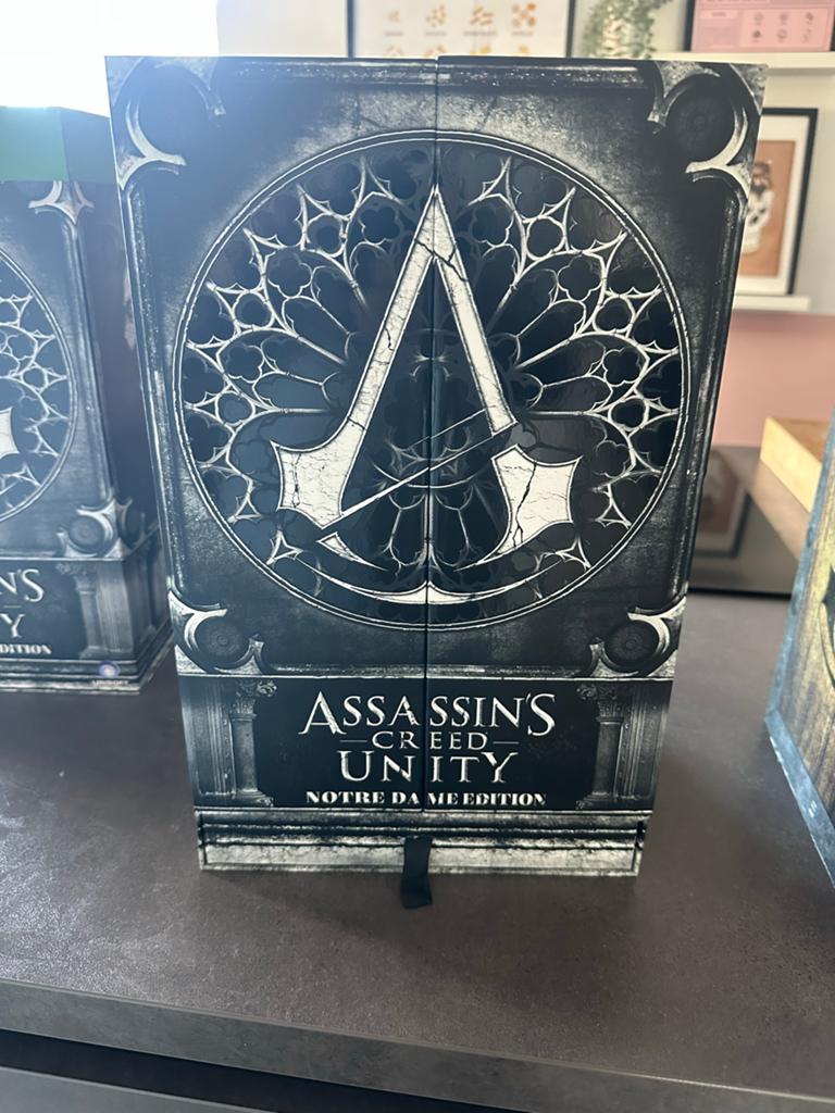 Assassin's Creed Unity Notre Dame Edition ZONDER GAME!, Ophalen of Verzenden, Zo goed als nieuw