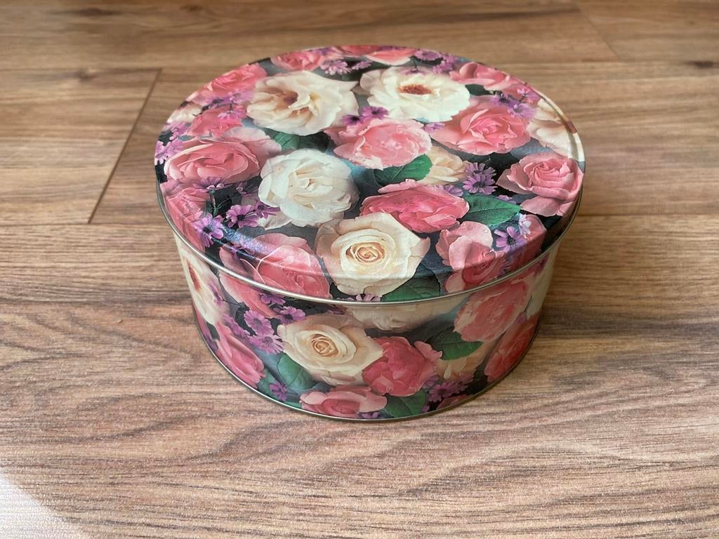 Gratis rond blik met rozen, Verzamelen, Blikken, Ophalen, Gebruikt