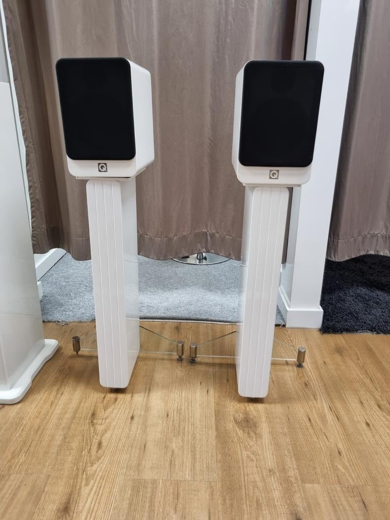 Q Acoustics Concept 20 + originele stands in topstaat., //, Zo goed als nieuw, //, //