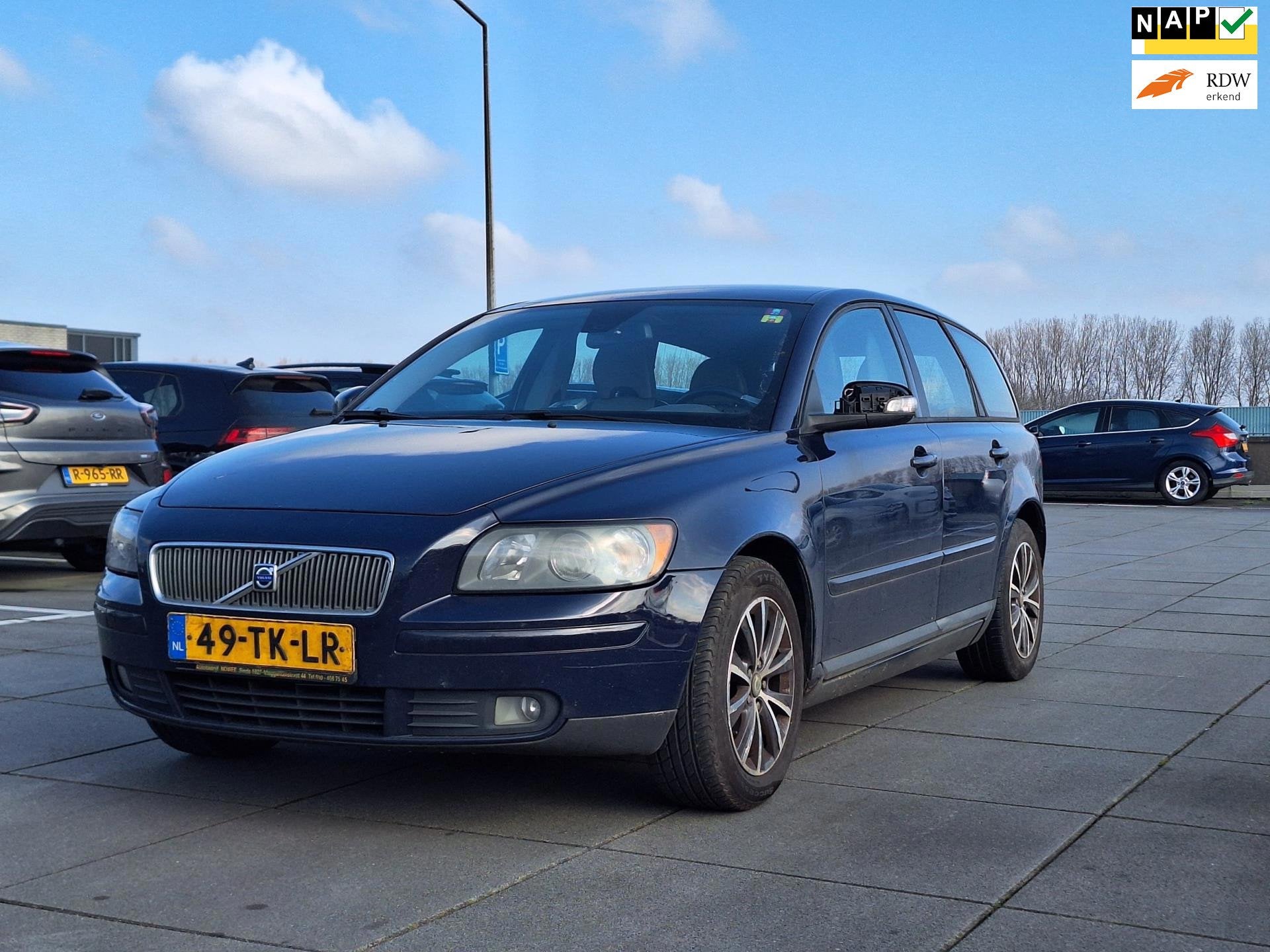 Volvo V50 €450,-1.8 Ed. II AUTODEMONTAGE OF ONDERDELEN, Voorwielaandrijving, 4 cilinders, Blauw, Grijs