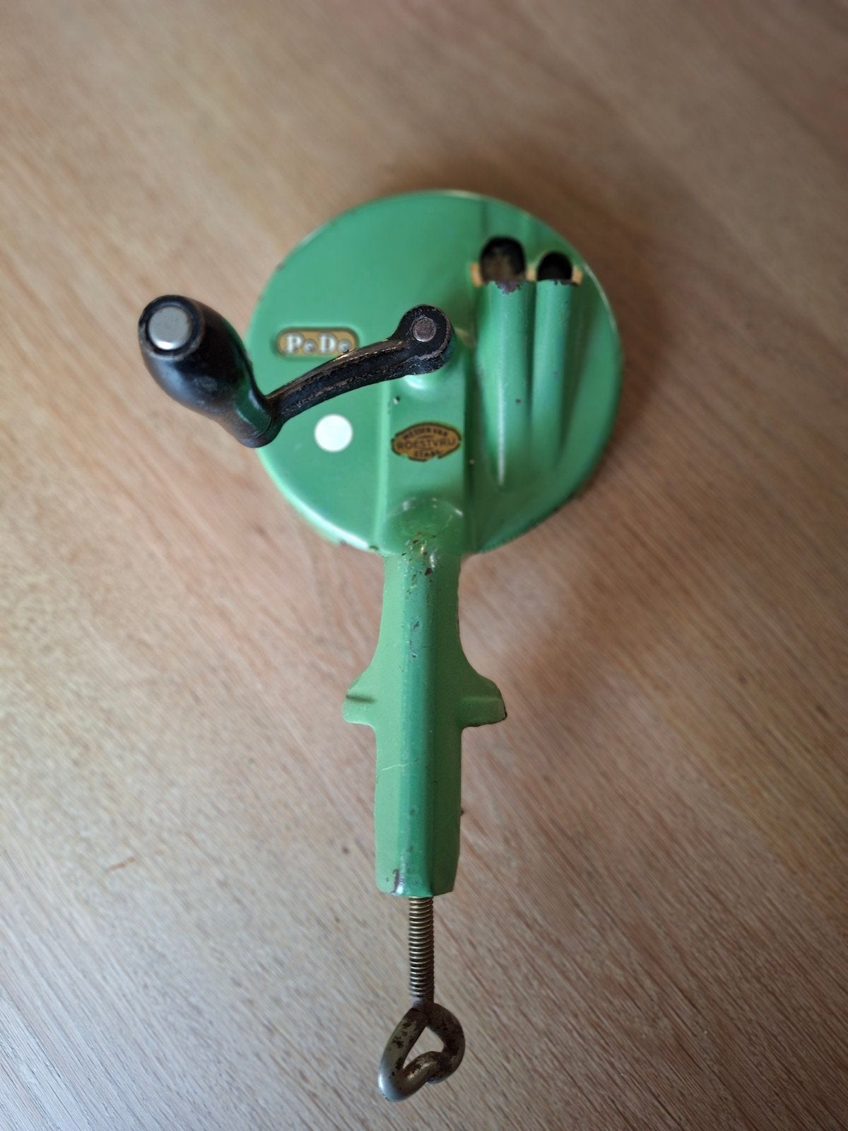 Oude Pede bonensnijder-/molen kleur groen, Antiek en Kunst, Ophalen of Verzenden