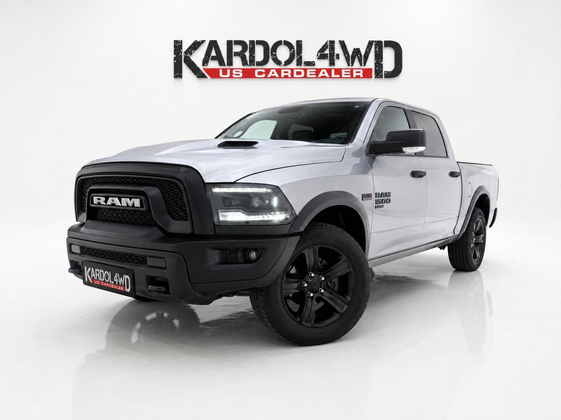 Dodge Ram 1500 5.7 V8 4x4 Crew Cab 5'7 Warlock-Rebel | LPG |, Auto's, Automaat, Gebruikt, 5654 cc, 402 pk