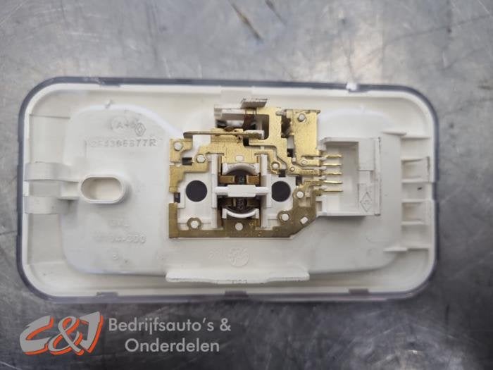 Binnenverlichting voor van een Renault Trafic, Gebruikt, -, Renault, -