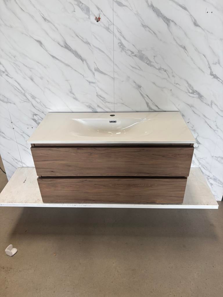 Badkamermeubel 100cm – Caramel eiken – Keramische wastafel, Huis en Inrichting, Badkamer | Badkamermeubels, Wltradingnl@outlook.com
