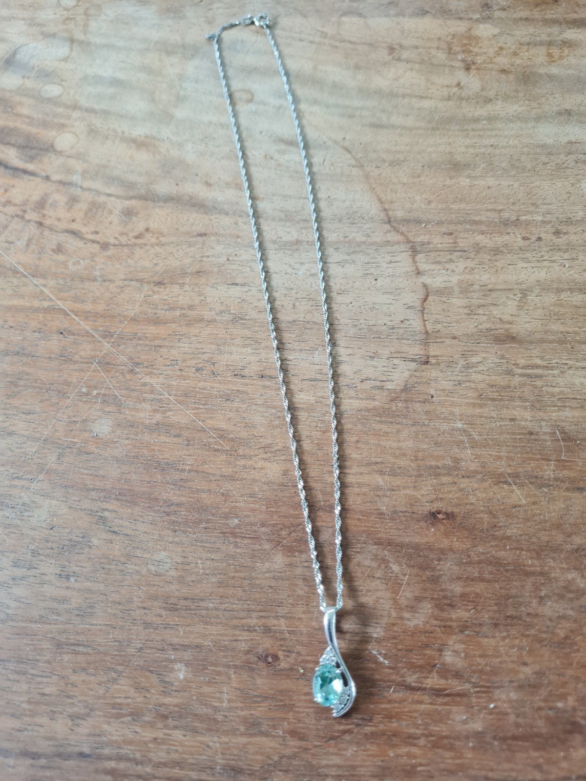 Zilveren ketting met hanger en blauwgroene steen, Met hanger, Overige kleuren, Ophalen of Verzenden, Zo goed als nieuw