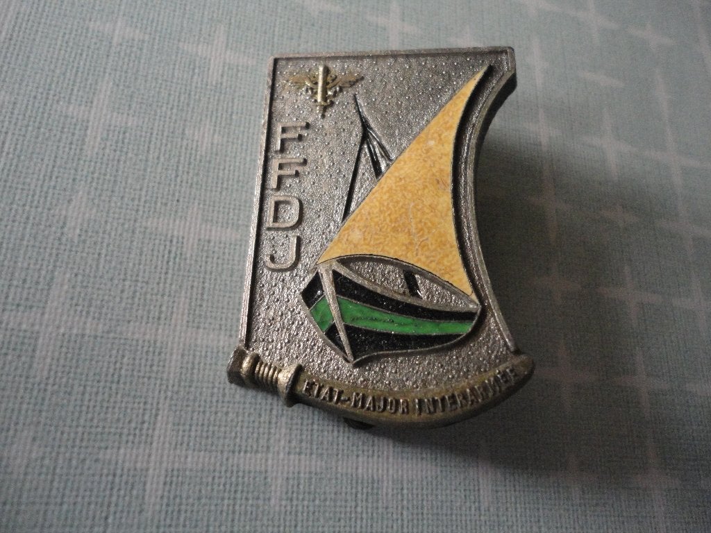 Franse insigne,  staf van de strijdkrachten in Djibouti., Verzenden, Overige soorten, Overige gebieden, Embleem of Badge