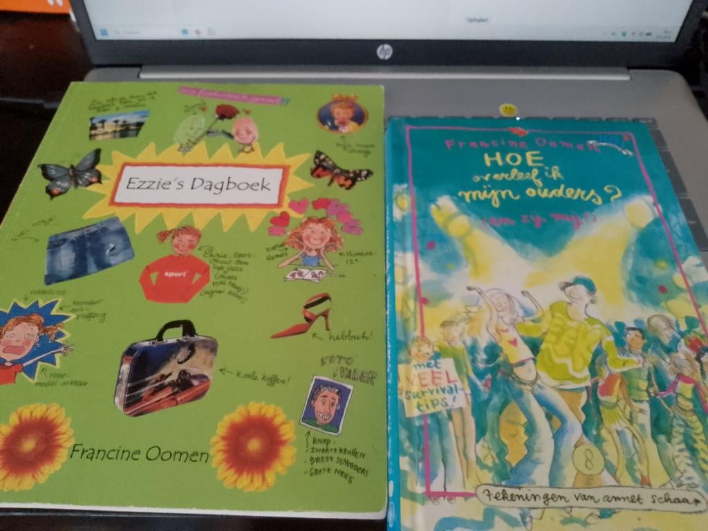 2 x francine oomen ezzie s dagboek hoe overleef ik ouders, Boeken, Ophalen, Zo goed als nieuw