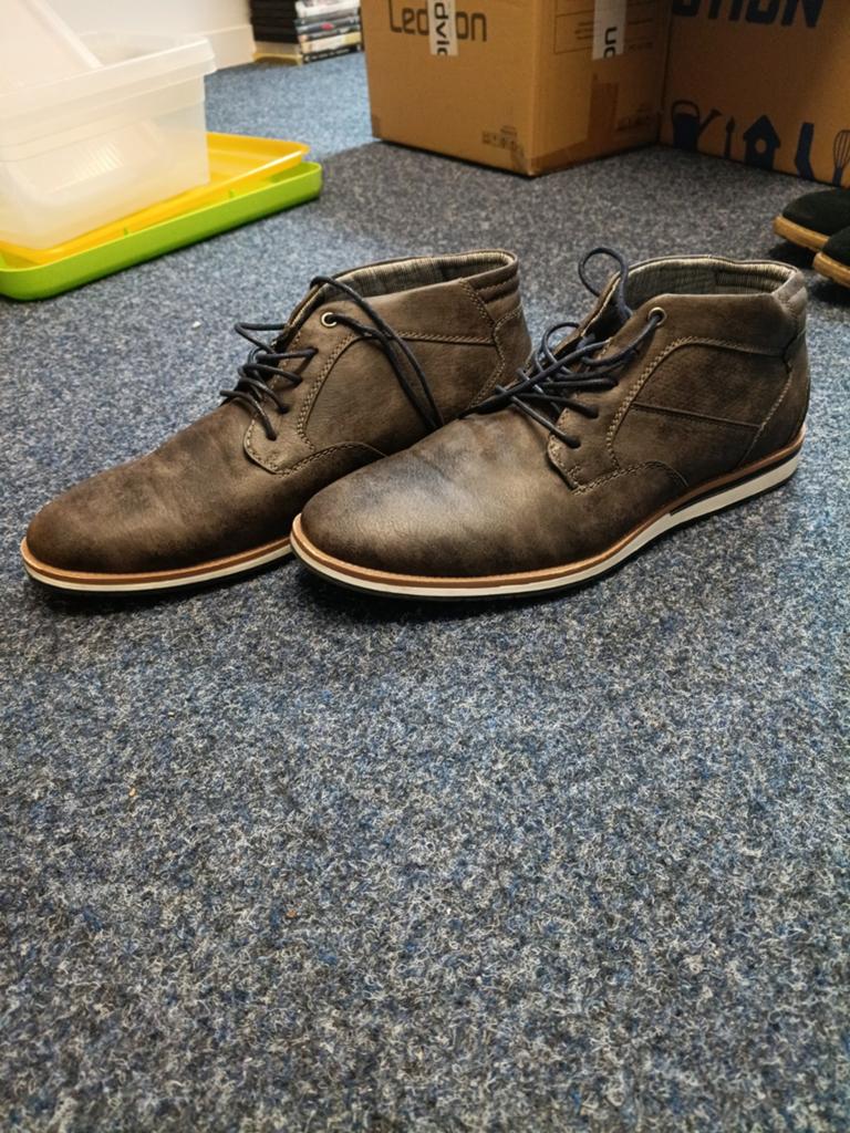 Stijlvolle bruine Checker veterschoenen maat 42, Bruin, Ophalen of Verzenden, Checker, Gedragen