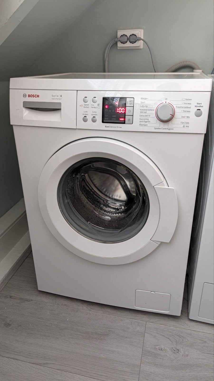 Bosch Serie 6 VarioPerfect Wasmachine EcoSilence Drive, Witgoed en Apparatuur, Wasmachines, Ophalen, 1200 tot 1600 toeren, 8 tot 10 kg