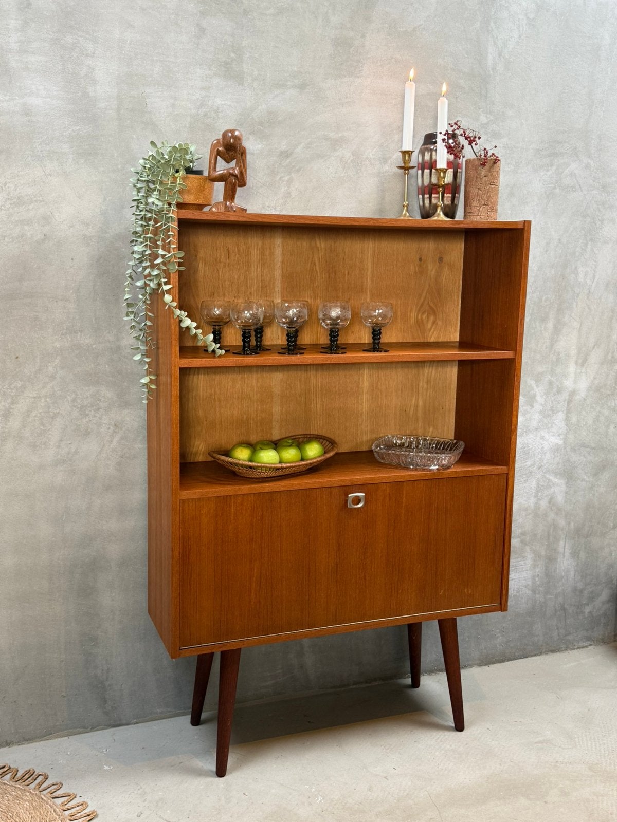 Vintage boekenkast met klep, Q, 100 tot 150 cm, Zo goed als nieuw, 25 tot 50 cm