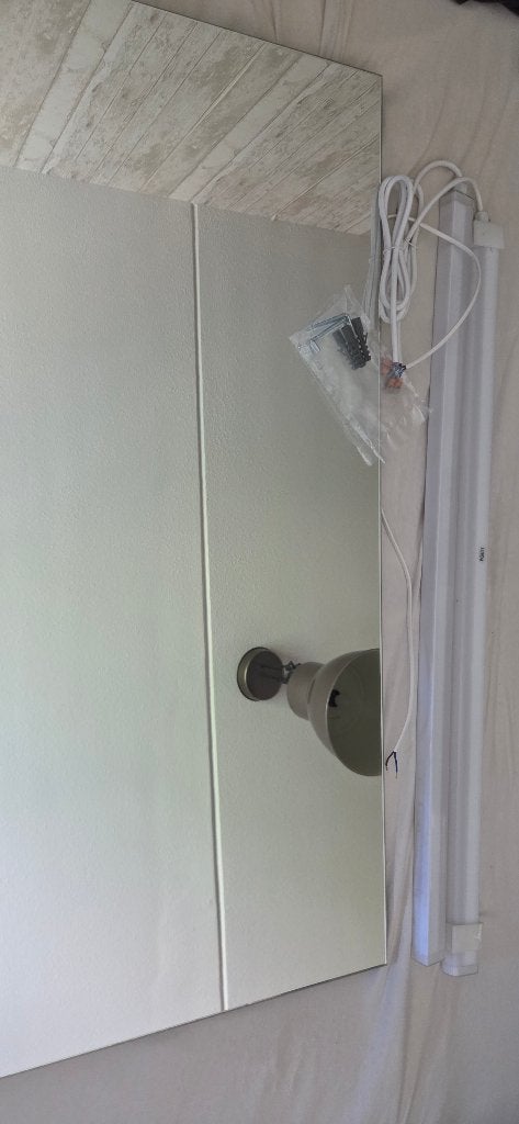Badkamerspiegel, Ophalen, 100 tot 150 cm, Overige typen, Zo goed als nieuw