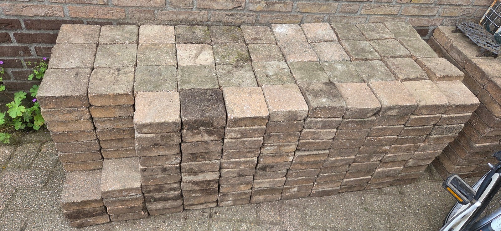 Terras stenen 14x14x6cm - ca. 650 stuks ca 13m2, Tuin en Terras, Ophalen of Verzenden, Gebruikt, Beton, Klinkers