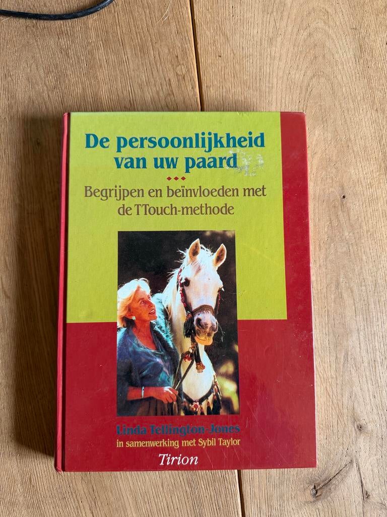 De persoonlijkheid van uw paard - TTouch-methode, Boeken, Ophalen of Verzenden, Gelezen