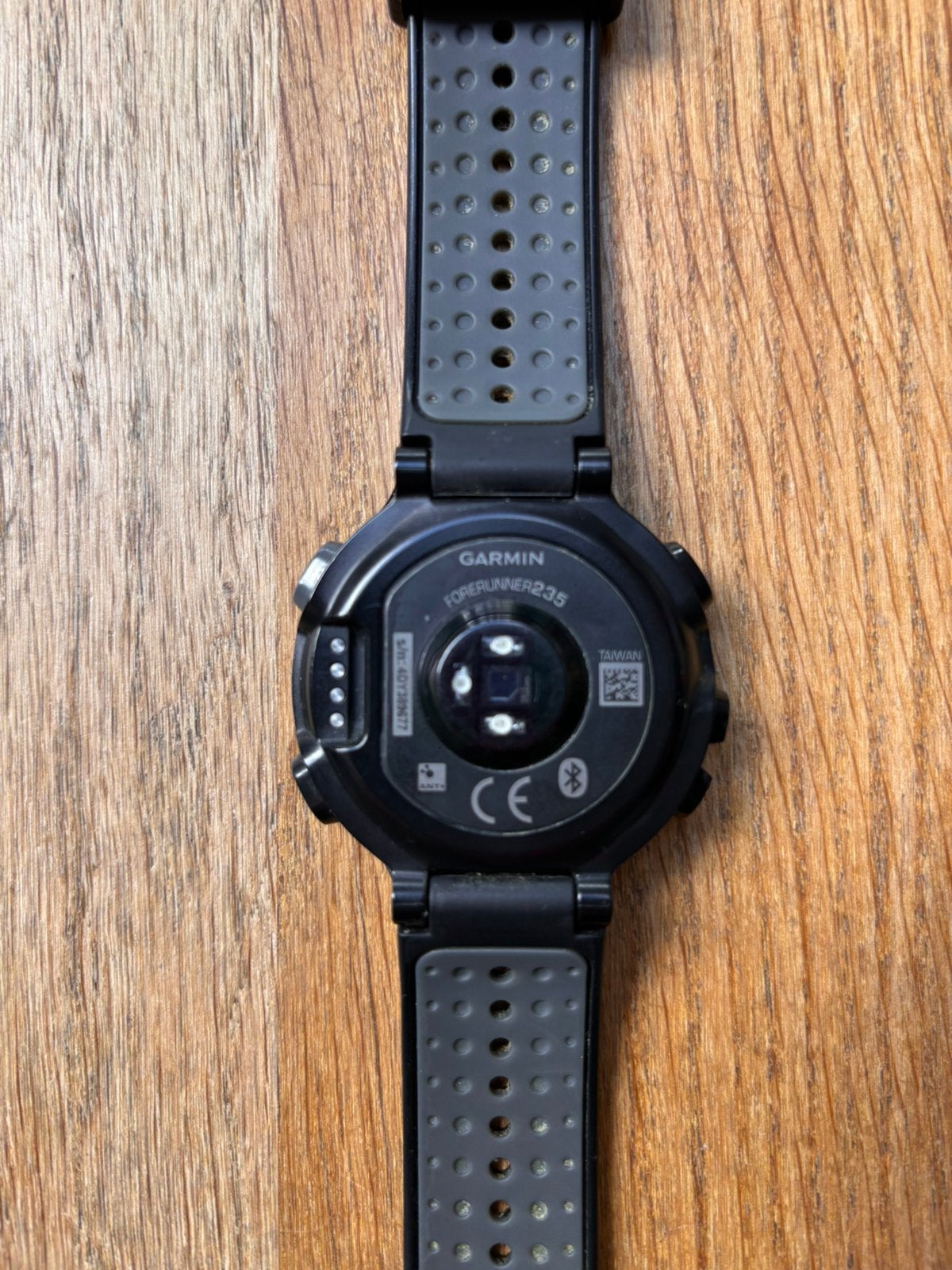 Garmin forerunner 235, Ophalen, Zwart, IOS, Zo goed als nieuw
