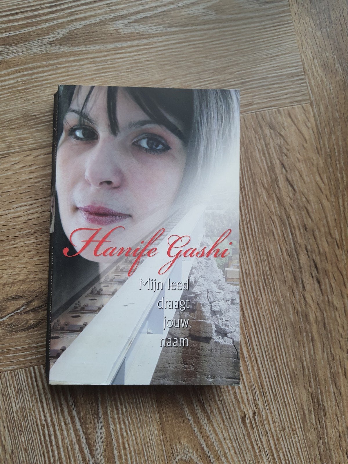 zgan boek mijn leed draagt jou naam, Ophalen, Zo goed als nieuw