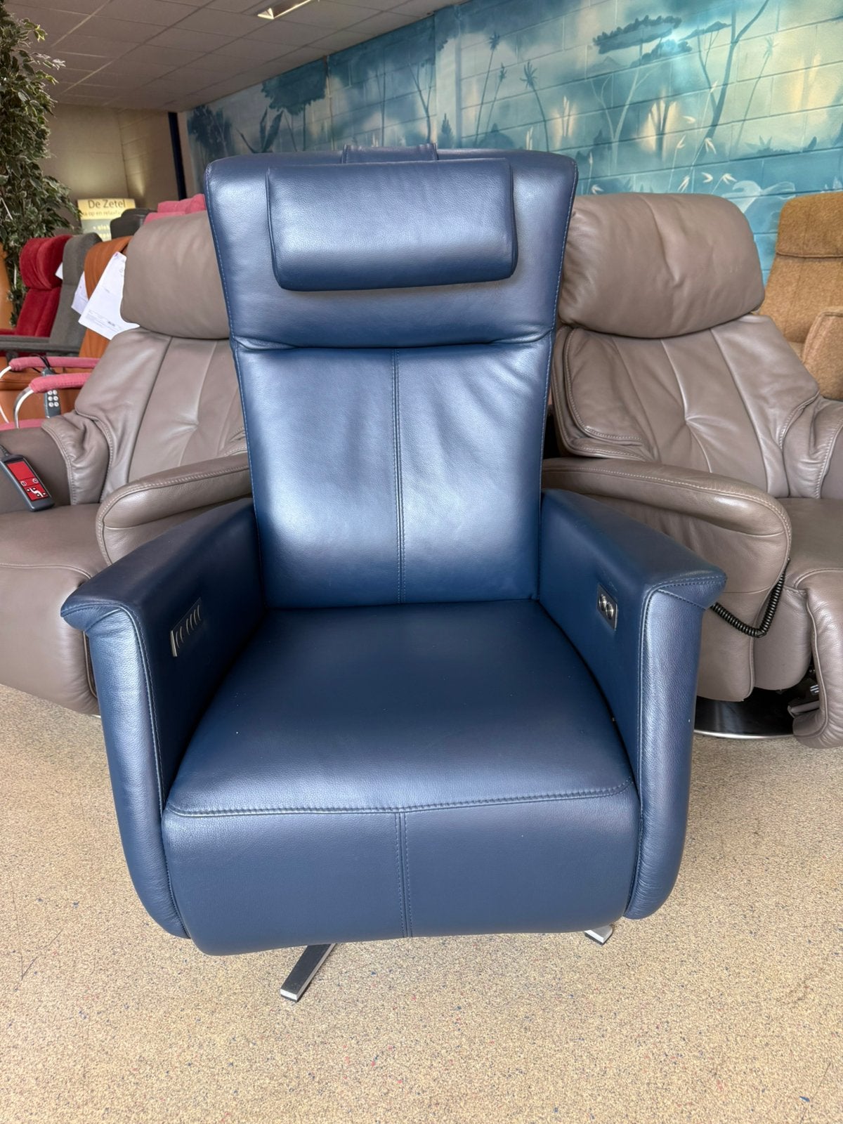 Prominent sta op luxe relax stoel gratis bezorging, Ophalen of Verzenden, Zo goed als nieuw, Leer, Ruim 100 Top merken in alle kleuren en maten