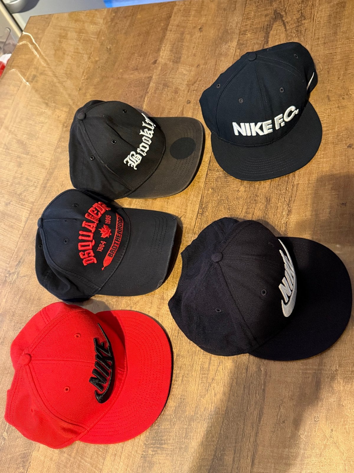 Partij van 5 diverse petten - Nike, Dsquared2, Brooklyn, Ophalen of Verzenden, Gedragen, One size fits all, Pet