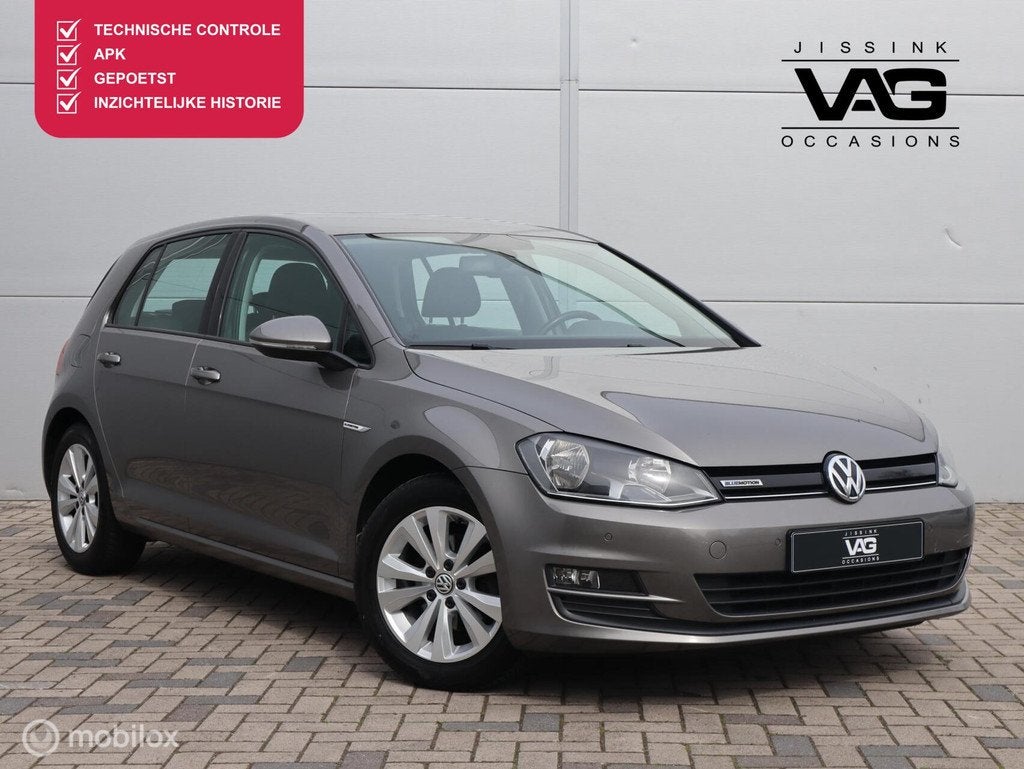 Volkswagen Golf 1.0 TSI Comfortline PDC Cruise Trekhaak, Voorwielaandrijving, Stof, Gebruikt, Origineel Nederlands