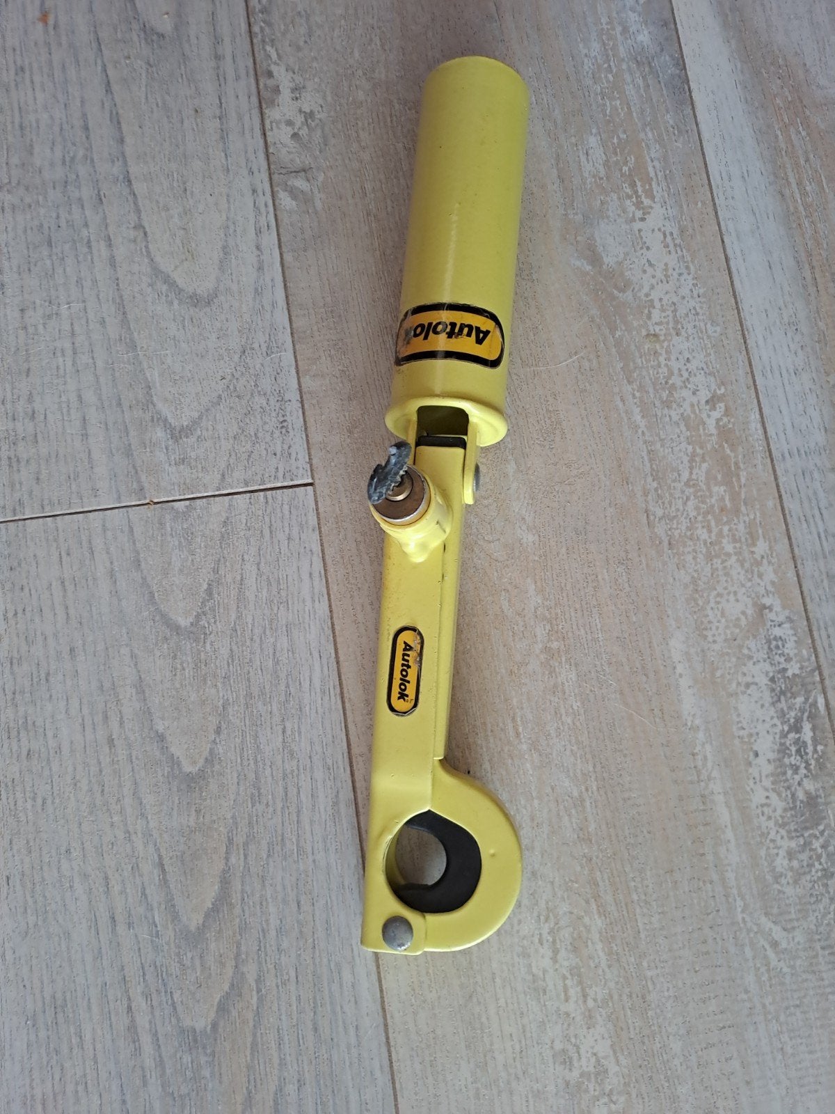Autolok, Ophalen, Gebruikt