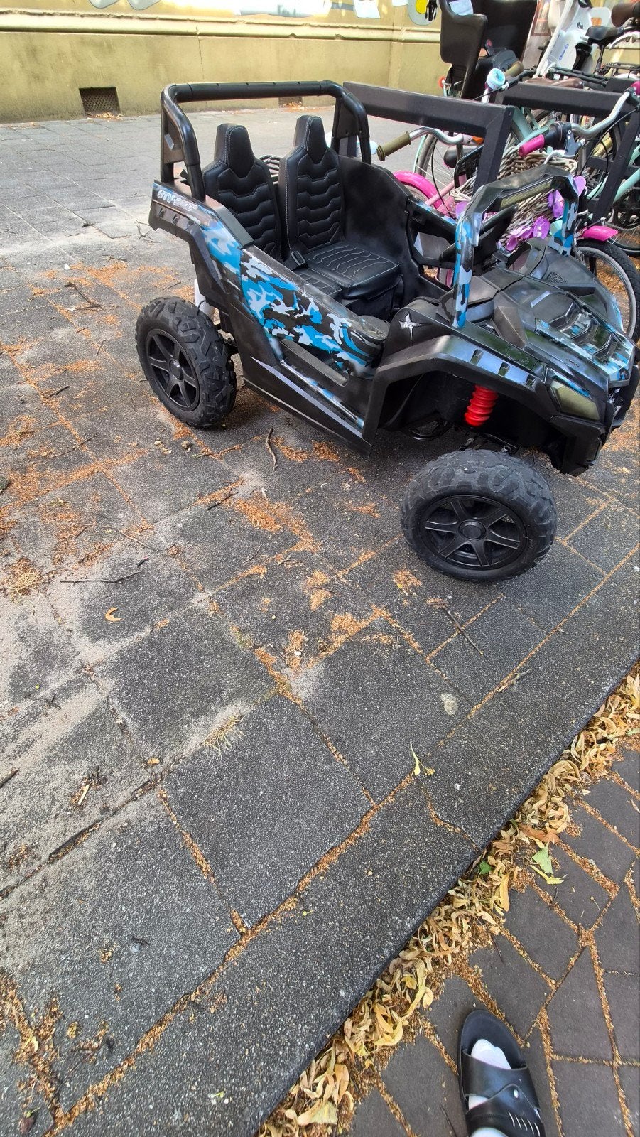 Elektrische kinderbuggy met afstandsbediening, Ophalen, Gebruikt, Afstandsbediening