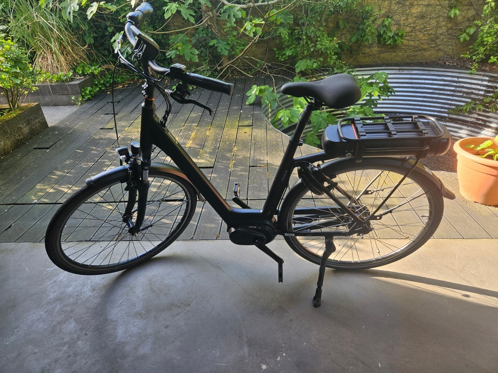Qwic Premium MN7 e-bike, maat L, 8074km, Bafang M400, Ophalen, Zo goed als nieuw