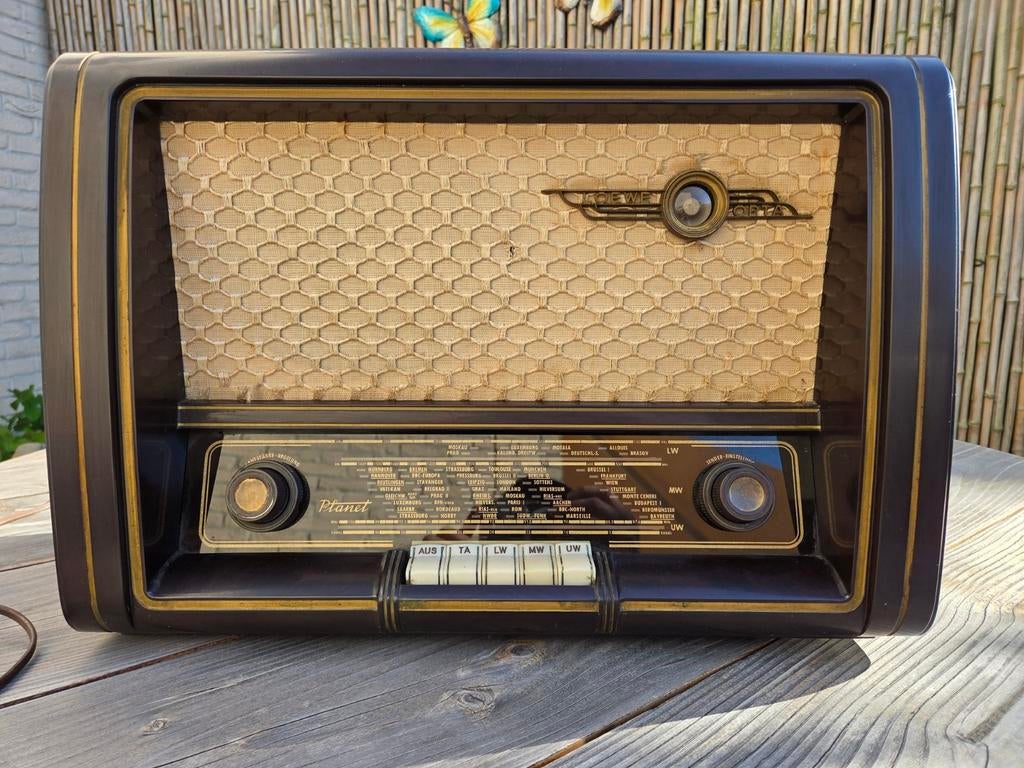 Loewe Opta Planet 55 radio uit de jaren '50, Ophalen of Verzenden, Gebruikt, Radio