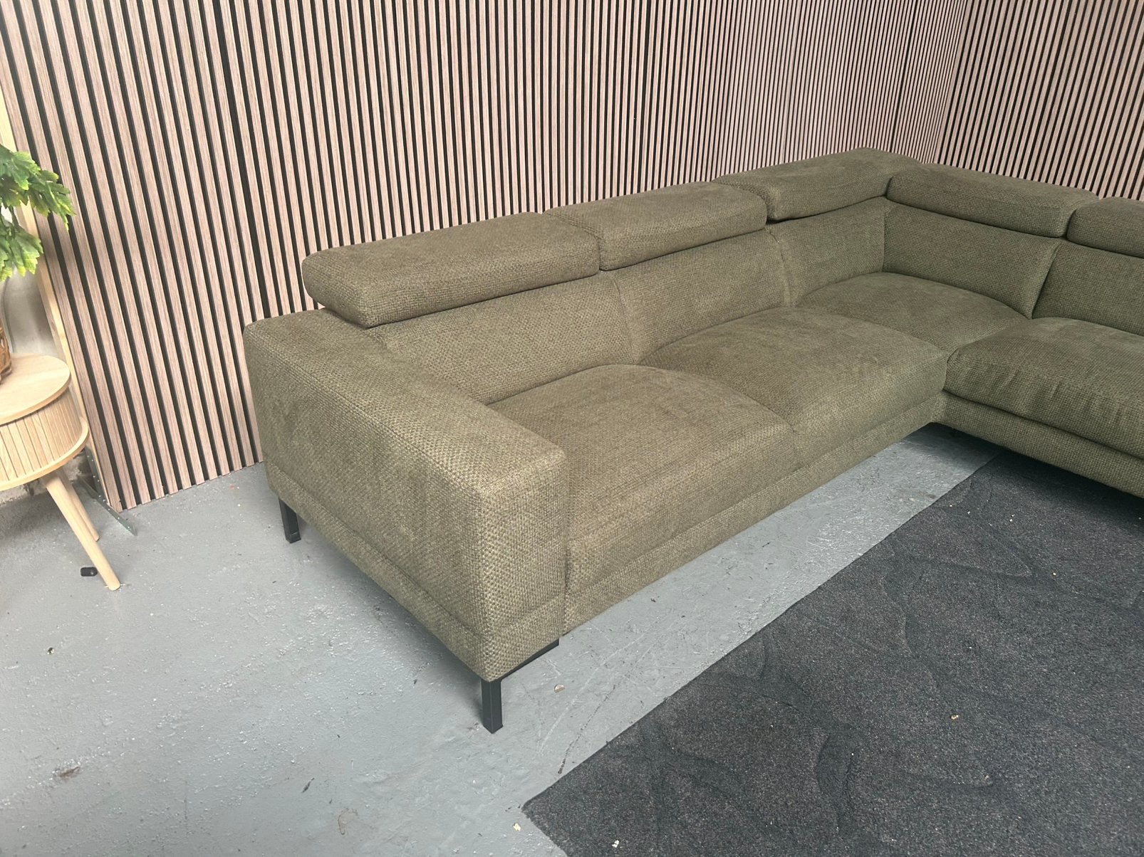 GRATIS LEVERING Hoekbank Donkergroen  270X222 GEREINIGD, Ophalen of Verzenden, Zo goed als nieuw, Vierpersoons of meer, Stof