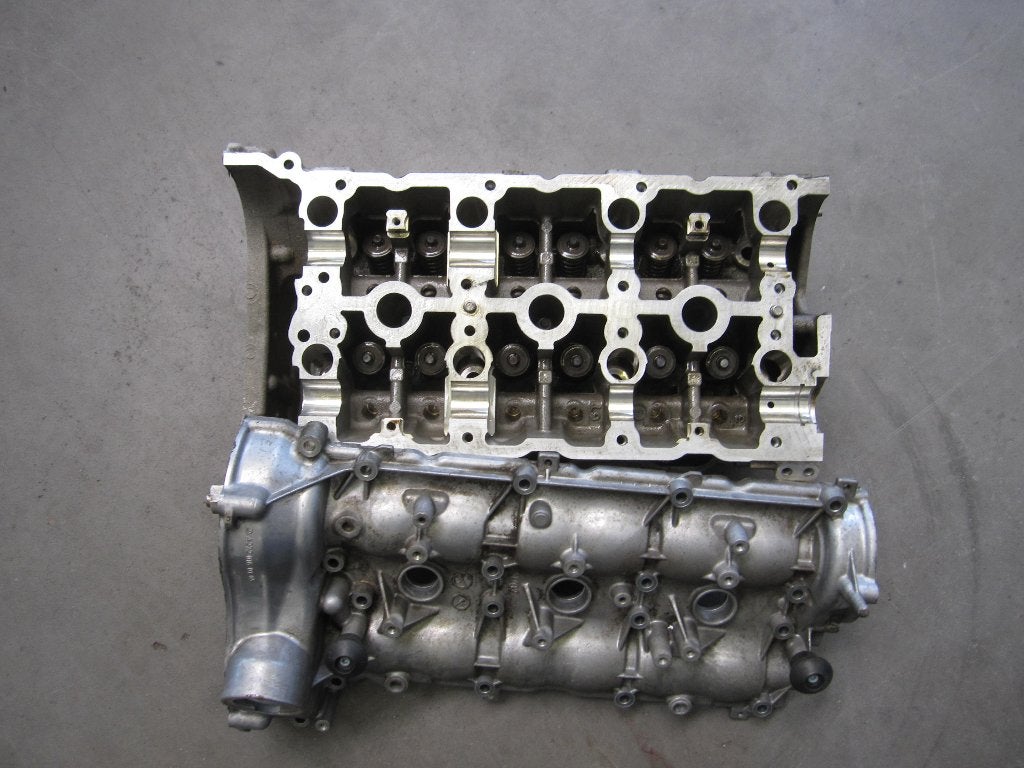 Cilinderkop Mercedes M272 V6 benzine rechts A2720101301, Ophalen, Gebruikt, Mercedes-Benz