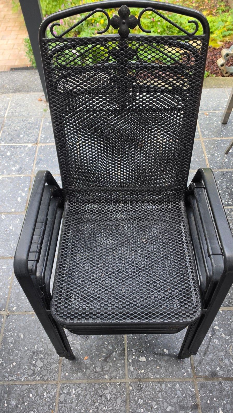 Zwarte metalen tuinstoelen - stapelbaar, Tuin en Terras, Ophalen, Gebruikt, Metaal, Stapelbaar