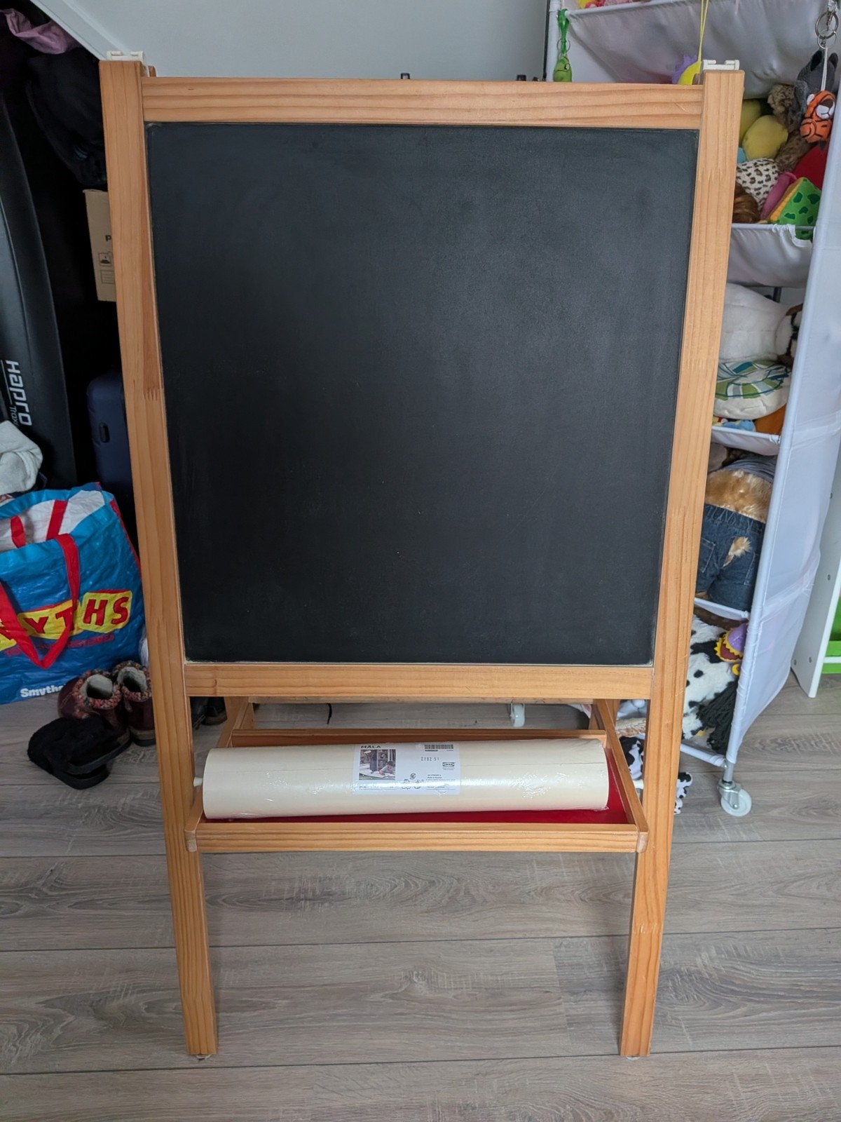 Leuke IKEA MÅLA tekenezel voor kinderen, Ophalen, Gebruikt, Krijtbord