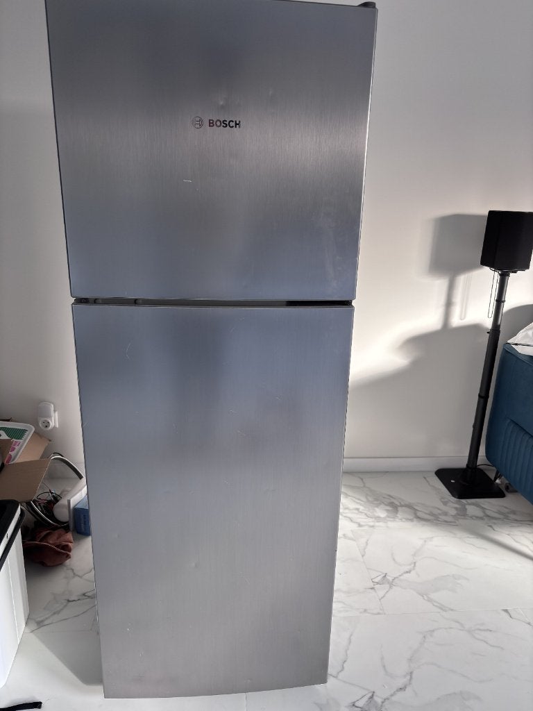 Bosch Fridge. Very Reliable.  Selling Due to Renovation, Witgoed en Apparatuur, Ophalen, 200 liter of meer, 60 cm of meer, 160 cm of meer