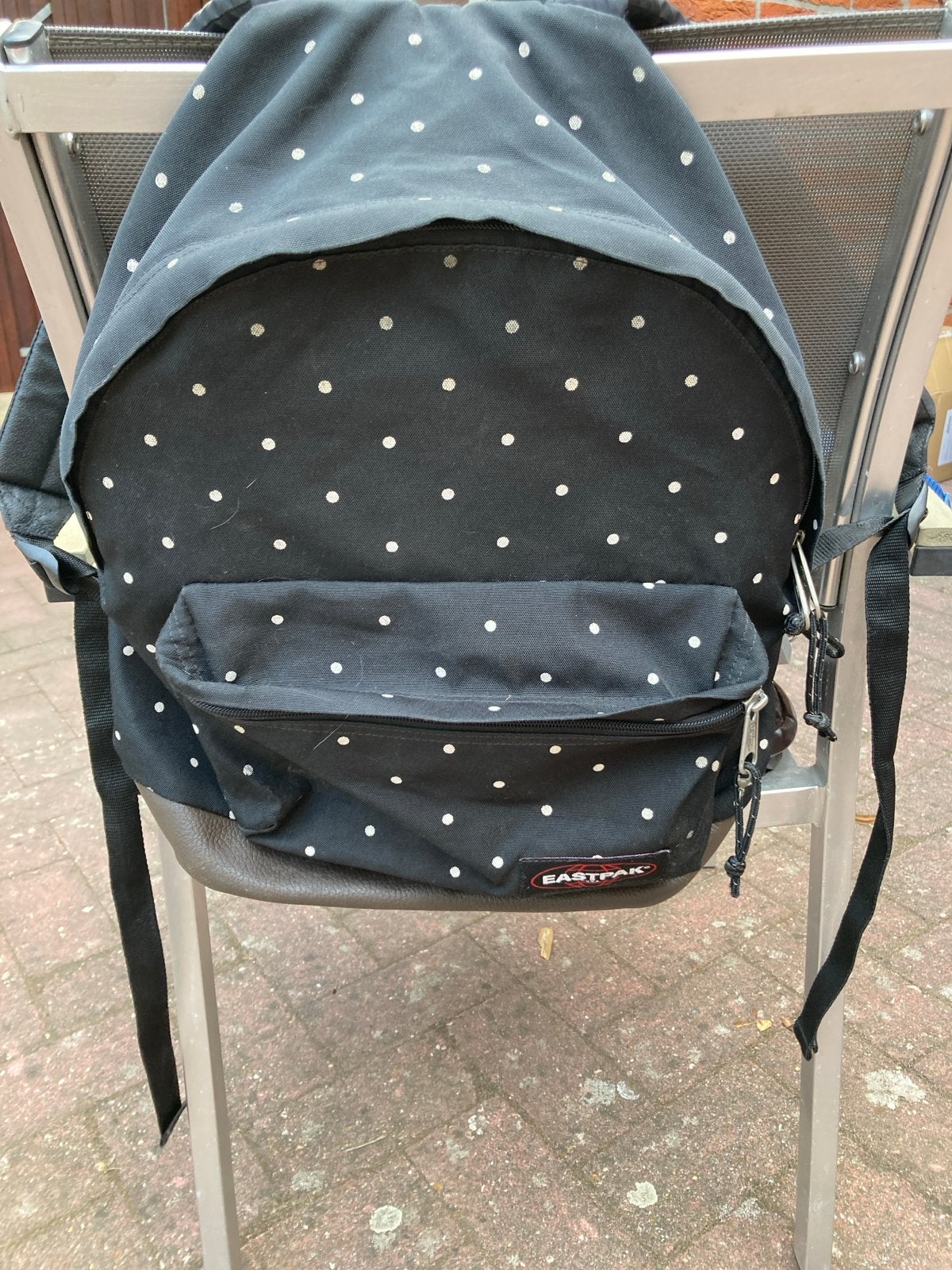 Eastpak rugzak met stippen - Gebruikt, Gebruikt, 25 tot 40 cm, Eastpak, Ophalen