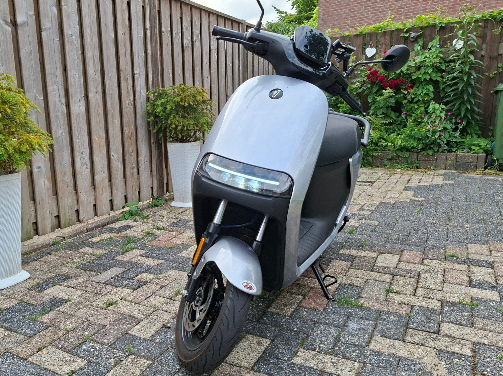 SegWay e110s Elektrische Scooter Zgan!, Elektrisch, Zo goed als nieuw, Ophalen, Overige merken