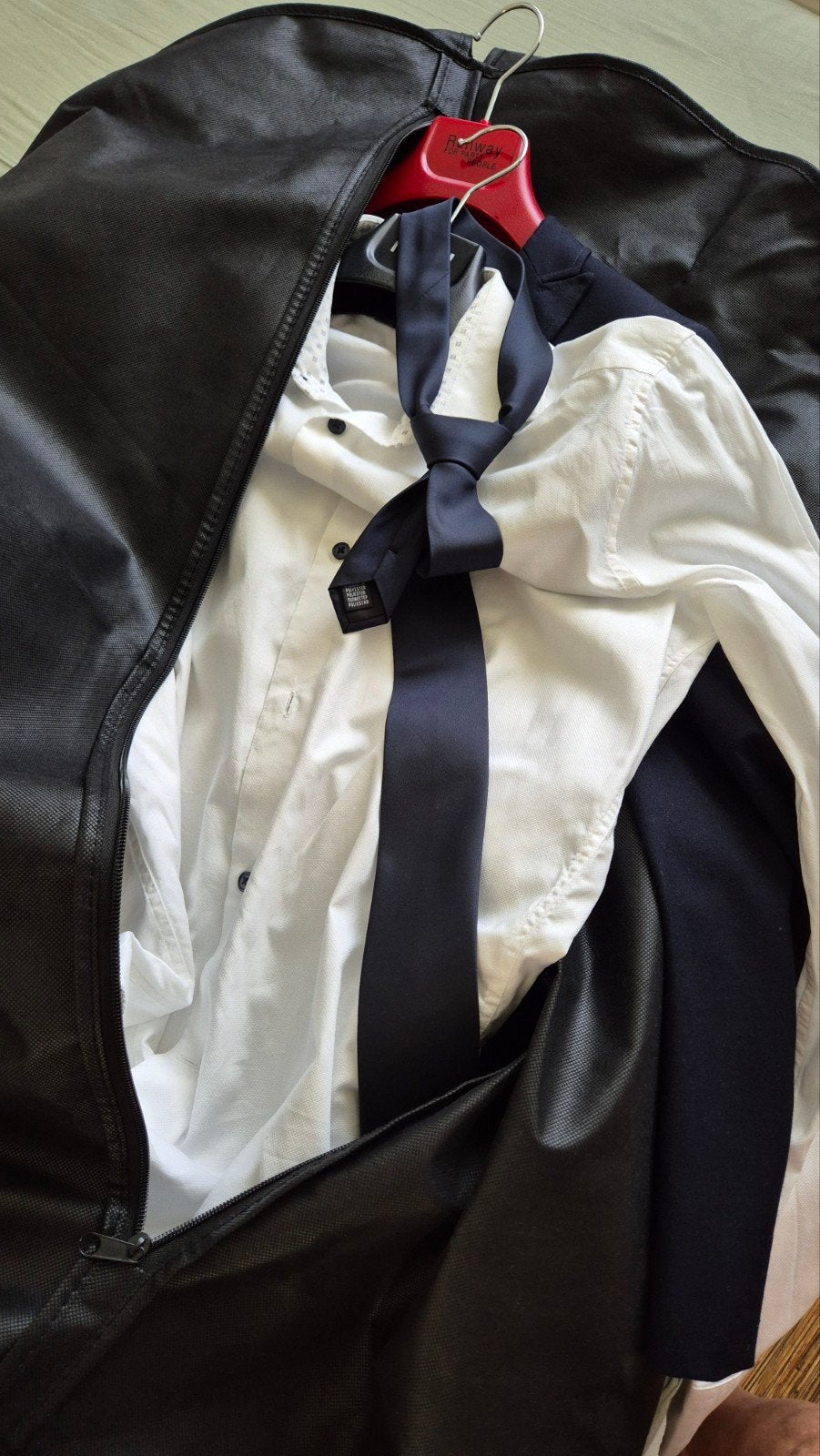 Compleet diep donkerblauw pak maat 46 merk Runway, Kleding | Heren, Blauw, Runway, Ophalen of Verzenden, Zo goed als nieuw