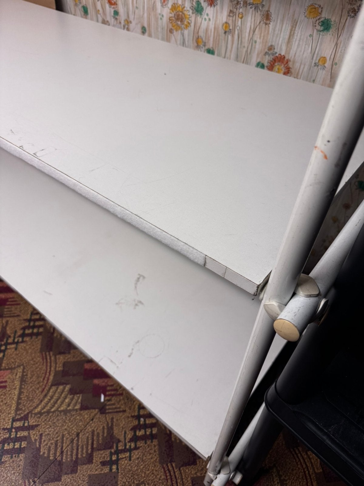 Gratis stellingkast 2 stuks Turnhout, Ophalen, Gebruikt