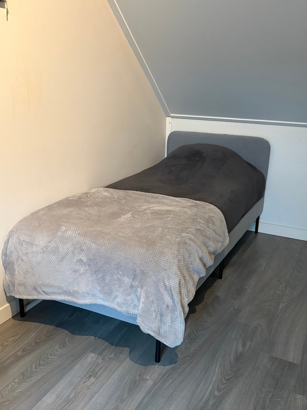 Eenpersoons Ikea bed Slattum, Ophalen