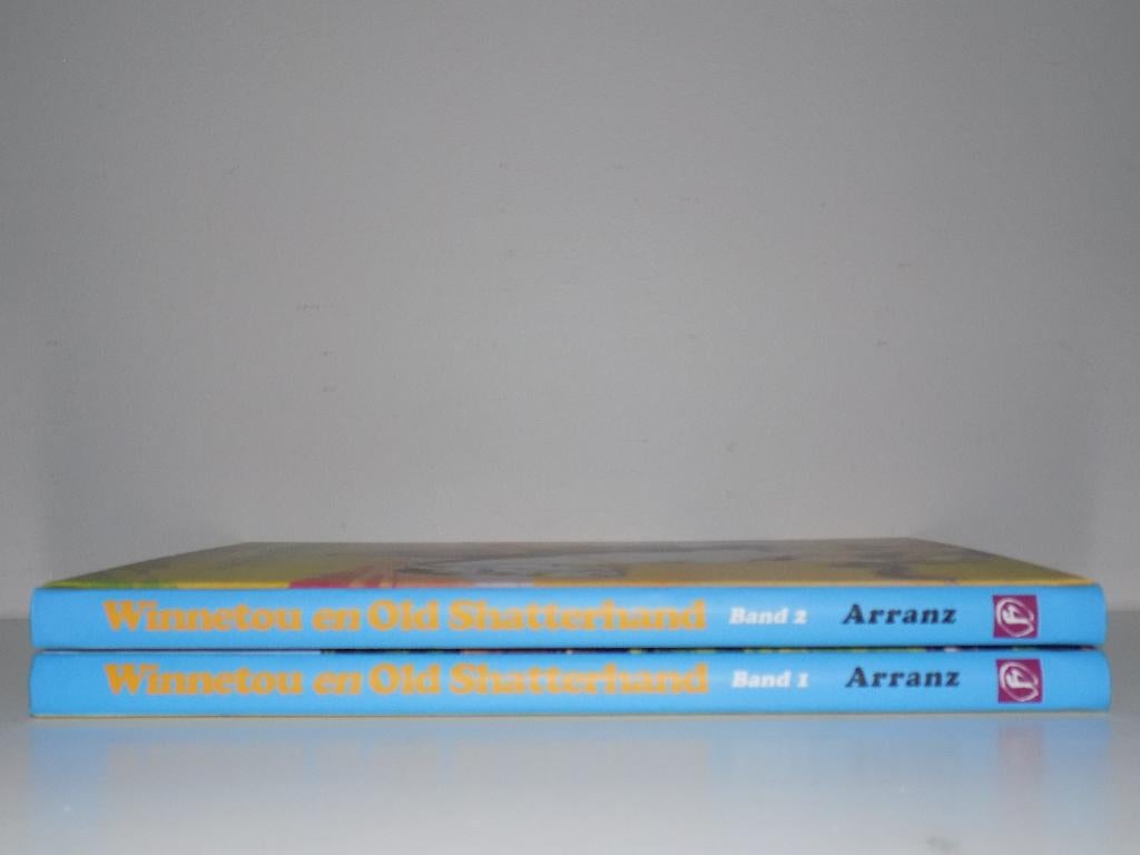Winnetou en Old Shatterhand ~ Complete Integrale HC's 1 & 2, Boeken, Eén stripboek, Ophalen of Verzenden, Zo goed als nieuw