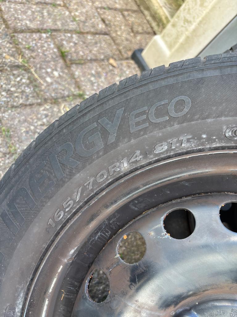 Zomerbanden op velgen 165/70R14, Ophalen, 14 inch, Gebruikt, Band(en)